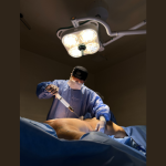 As cirurgias minimamente invasivas são indicadas para casos específicos e exigem preparo pré-operatório adequado, explica Milton Seigi Hayashi.